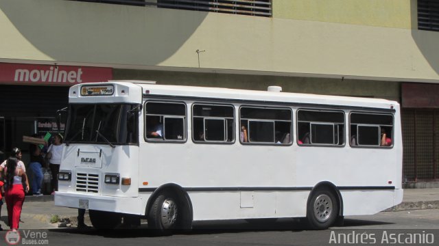 CA - Unin Vivienda Popular Los Guayos 130 por Andrs Ascanio