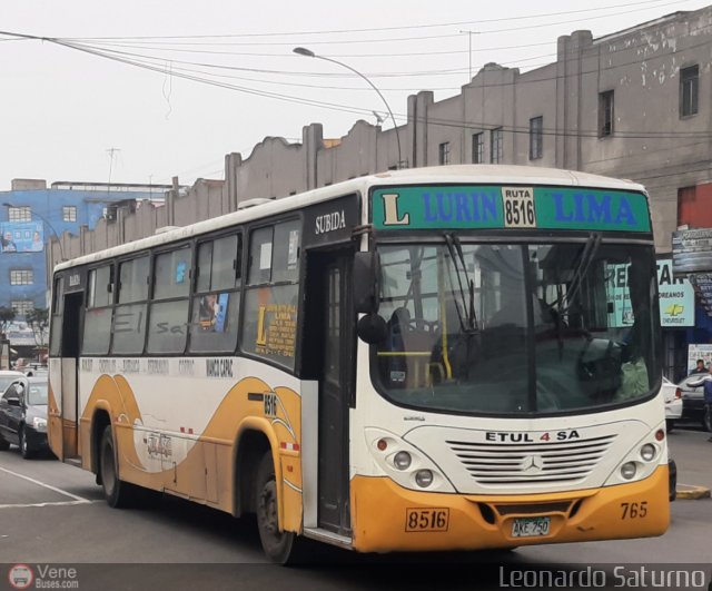 E.T. Urbano Lnea 4 S.A. 765 por Leonardo Saturno