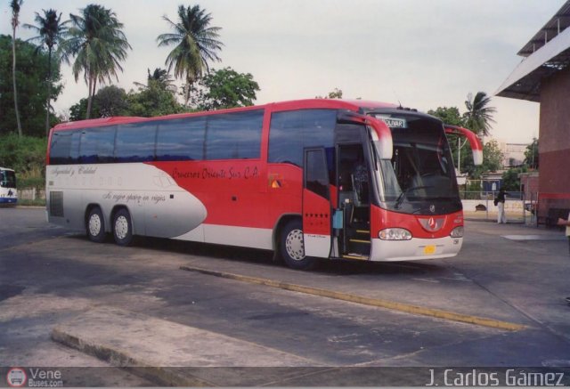 Cruceros Oriente Sur 156 por J. Carlos Gmez