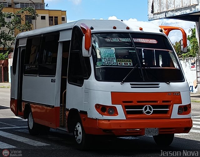 TA - A.C. Lnea Torbes Barrios 36 por Jerson Nova