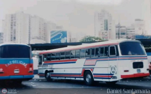 Garajes Paradas y Terminales Caracas por Pablo Acevedo