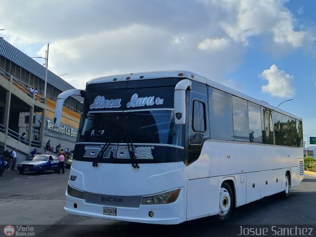 L�nea Lara 007 por Josue S�nchez