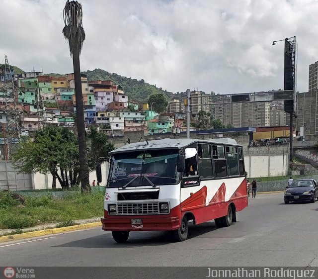 DC - S.C. Plaza Espaa - El Valle - Coche 152 por Jonnathan Rodrguez