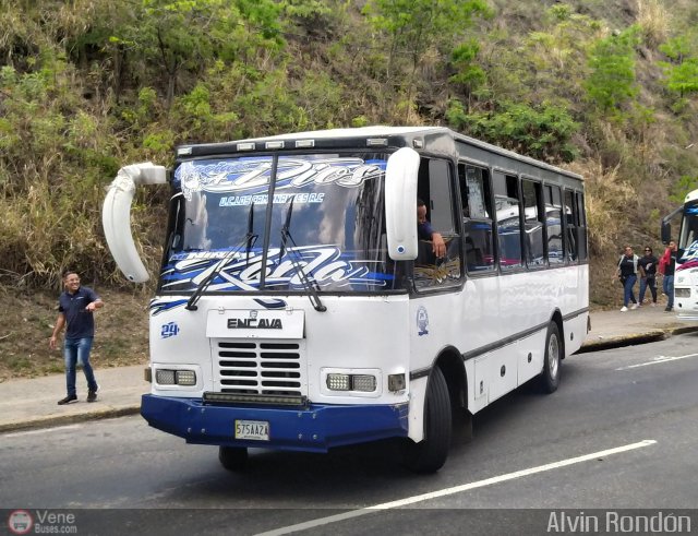 U.C. Los Caminantes 24 por Alvin Rond�n