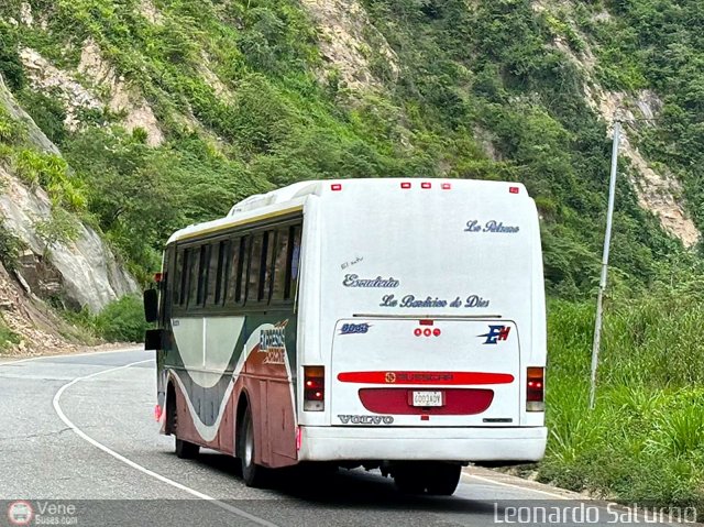 Expresos Horizonte 43 por Leonardo Saturno