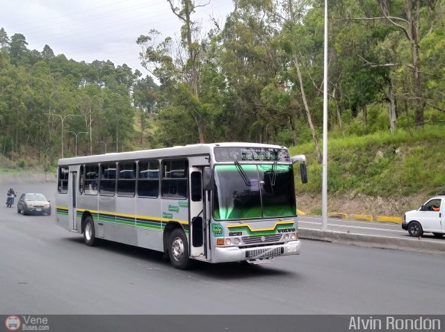 Transporte 1ero de Mayo 041 por Alvin Rond�n