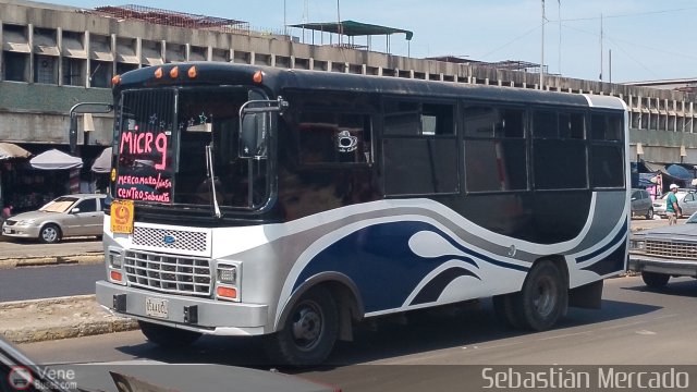 ZU - Micro 9 22 por Sebasti�n Mercado