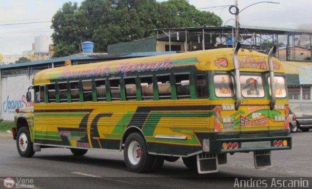 Transporte Palo Negro La Morita 2 107 por Andrs Ascanio
