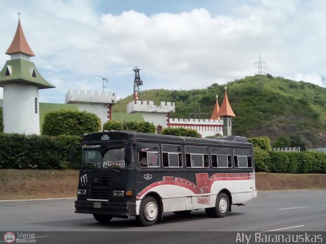 CA - Unin Vivienda Rural A.C. 12 por Aly Baranauskas