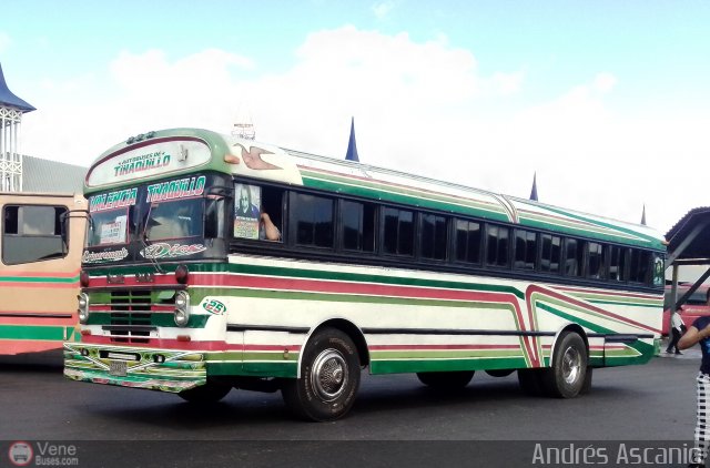 Autobuses de Tinaquillo 25 por Andrs Ascanio