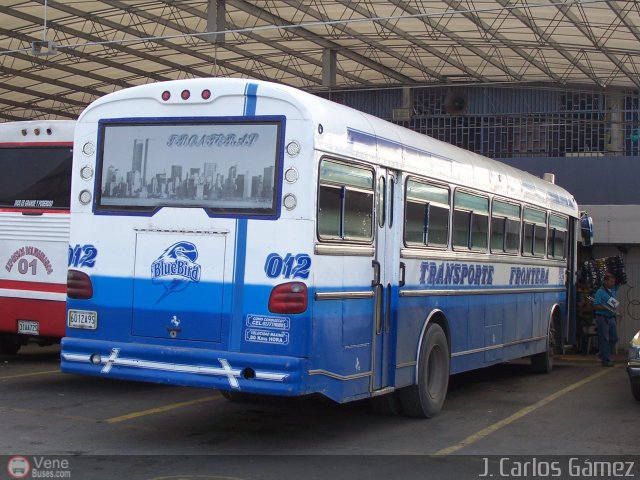 Transporte Frontera 12 por J. Carlos Gmez