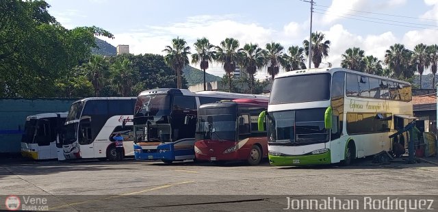 Garajes Paradas y Terminales Caracas por Jonnathan Rodrguez