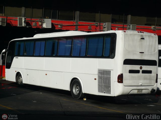 Expresos Del Lago 998 por Oliver Castillo