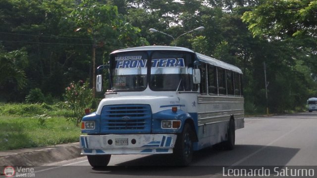 Transporte Frontera 99 por Leonardo Saturno