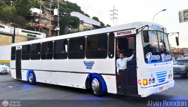 Transporte Unido 009 por Alvin Rond�n