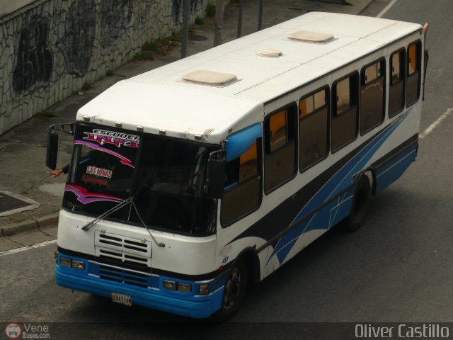 DC - U.C. Las Minas - Chacaito S.C. 107 por Oliver Castillo