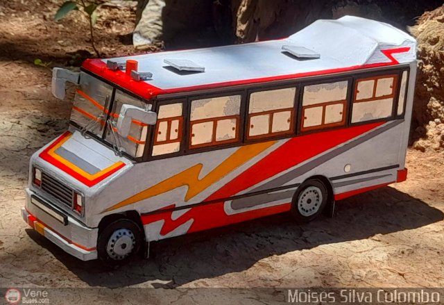 Maquetas y Miniaturas Inbus  por Mois�s Silva Colombo
