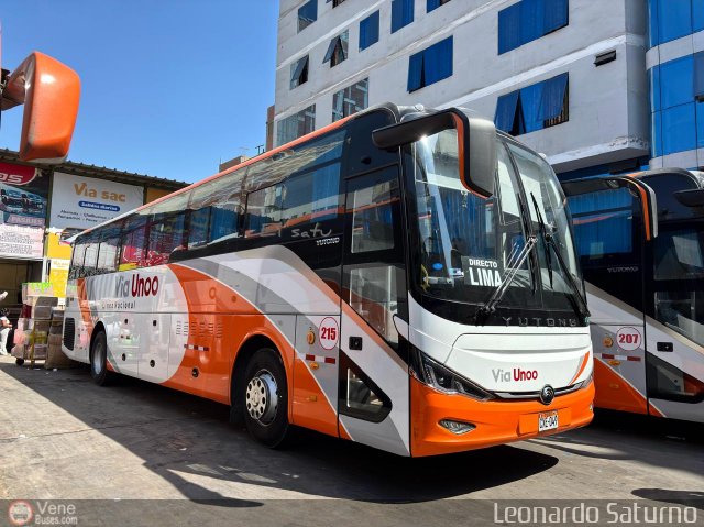 Corporaci�n V�a Unoo S.A.C. 215 por Leonardo Saturno