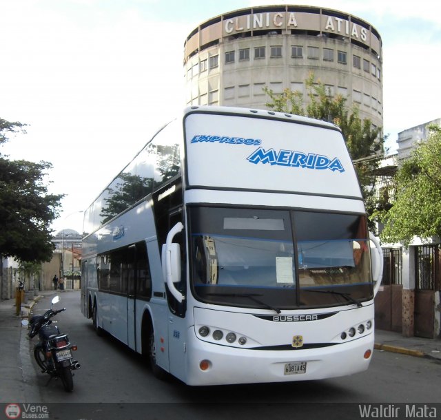 Expresos M�rida 0156 por Waldir Mata