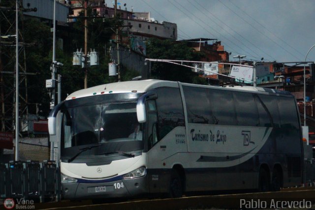 Turismo de Lujo 104 por Pablo Acevedo
