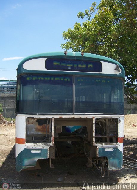 En Chiveras Abandonados Recuperacin Transporte Fatima por Alejandro Curvelo