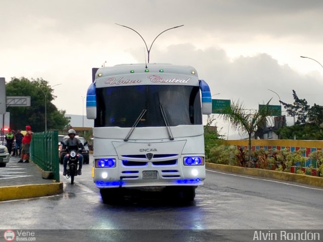 Uni�n Central 13 por Alvin Rond�n