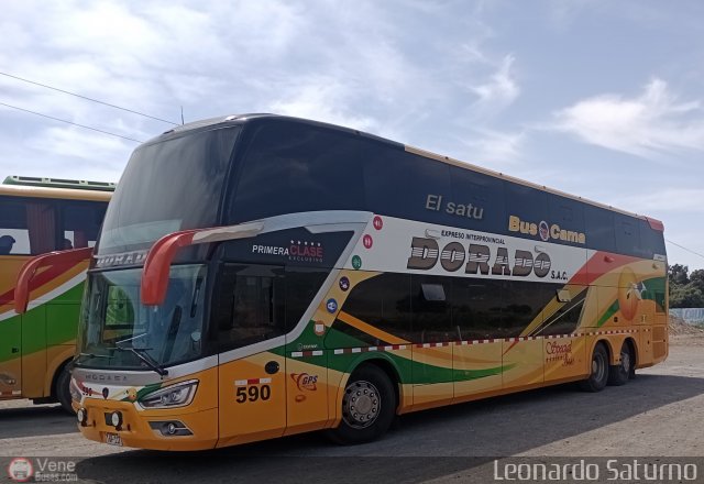 Expreso Interprovincial Dorado 590 por Leonardo Saturno