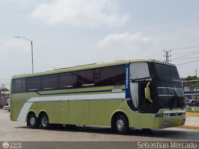 Expresos Horizonte 13 por Sebasti�n Mercado