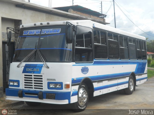 Lnea 12 de Octubre 058 por Jos Mora