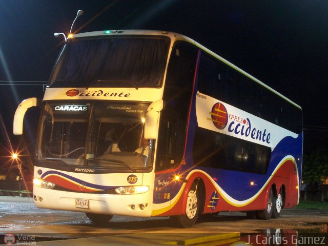 Expresos Occidente 385 por J. Carlos G�mez