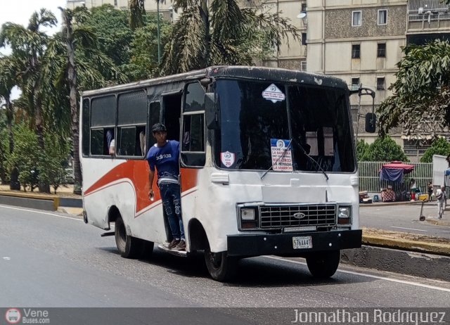 DC - Asoc. de Coop. de Transporte Ciudad Tiuna 020 por Jonnathan Rodr�guez
