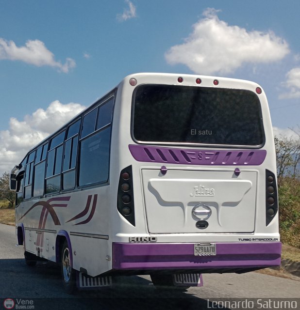 Coop. de Transporte Coromoto 27 por Leonardo Saturno