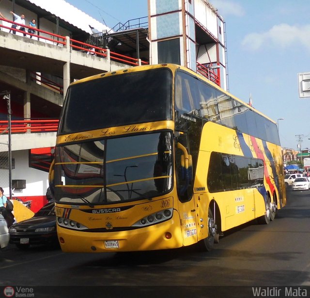Expresos Los Llanos 266 por Waldir Mata