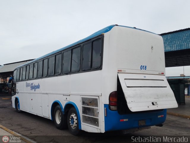 Expresos Horizonte 18 por Sebasti�n Mercado