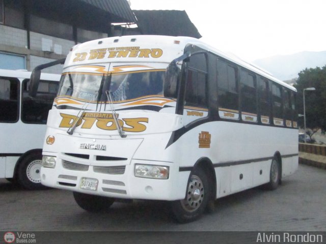 U.C. 23 de Enero 180 por Alvin Rond�n