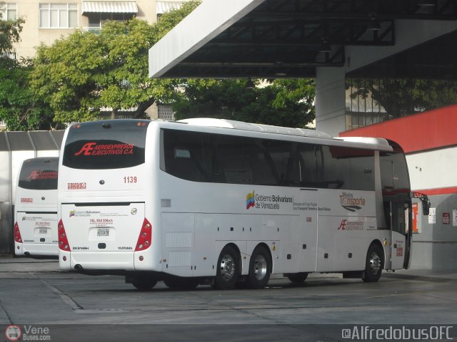 Aeroexpresos Ejecutivos 1139 por Alfredo Montes de Oca