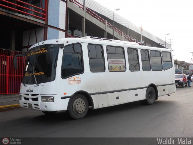 Coop. de Transporte La Candelaria 03 por Waldir Mata