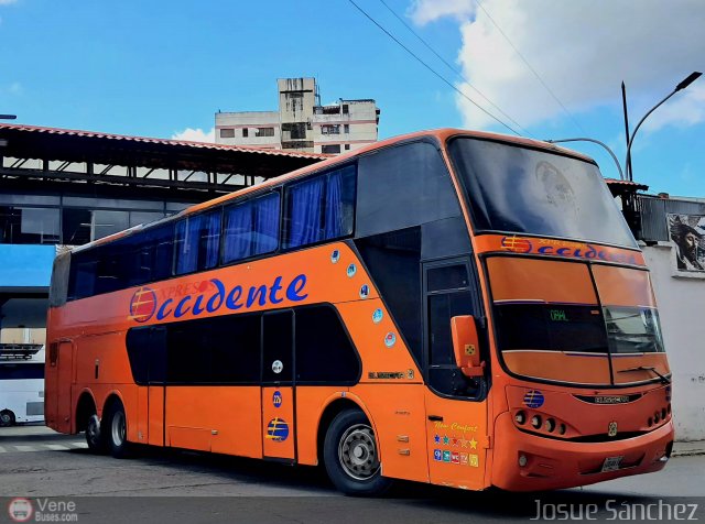 Expresos Occidente 226 por Josue S�nchez