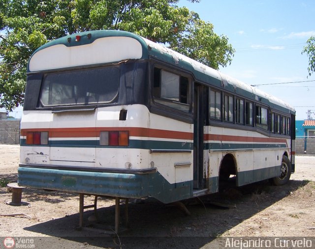 En Chiveras Abandonados Recuperaci�n Fatima por Alejandro Curvelo