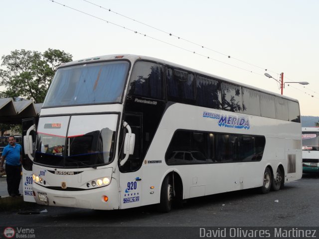 Expresos M�rida 0920 por David Olivares Martinez