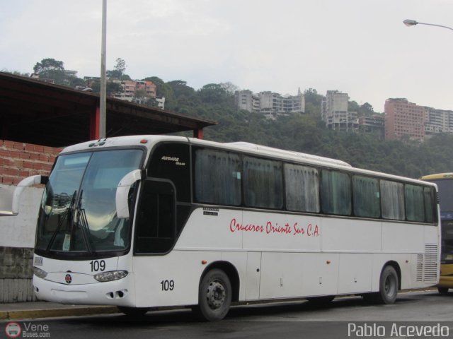 Cruceros Oriente Sur 109 por Pablo Acevedo