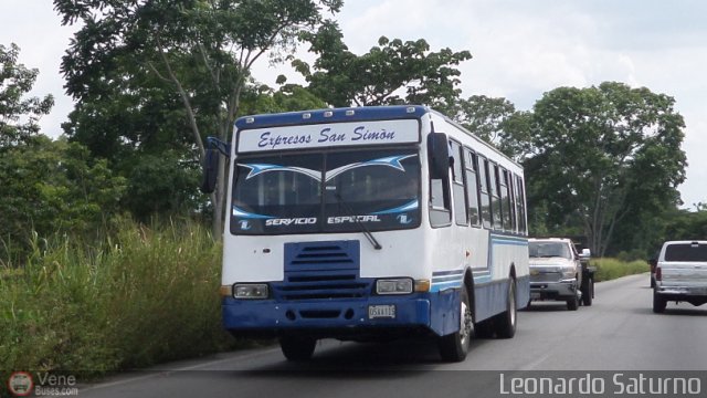 Expresos San Sim�n 08 por Leonardo Saturno