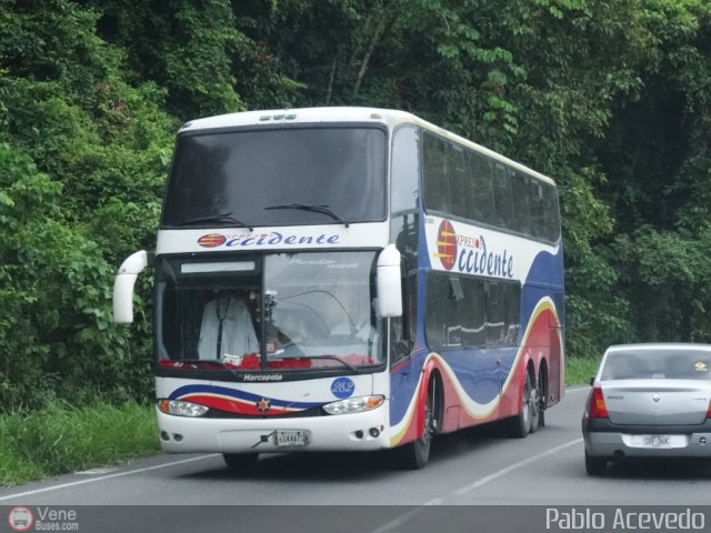 Expresos Occidente 282 por Pablo Acevedo