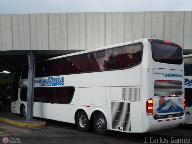 Expresos M�rida 0124 por J. Carlos G�mez