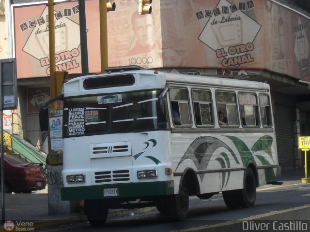 DC - S.C. Plaza Espa�a - El Valle - Coche 028 por Oliver Castillo