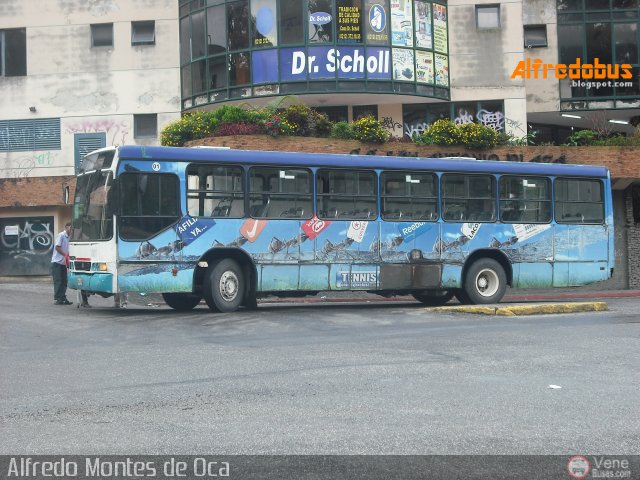 MI - Transporte Parana 001 por Alfredo Montes de Oca