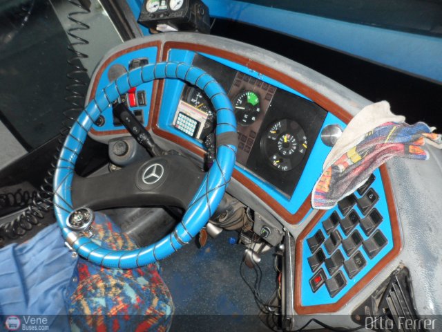Bus Ven 3220 por Otto Ferrer