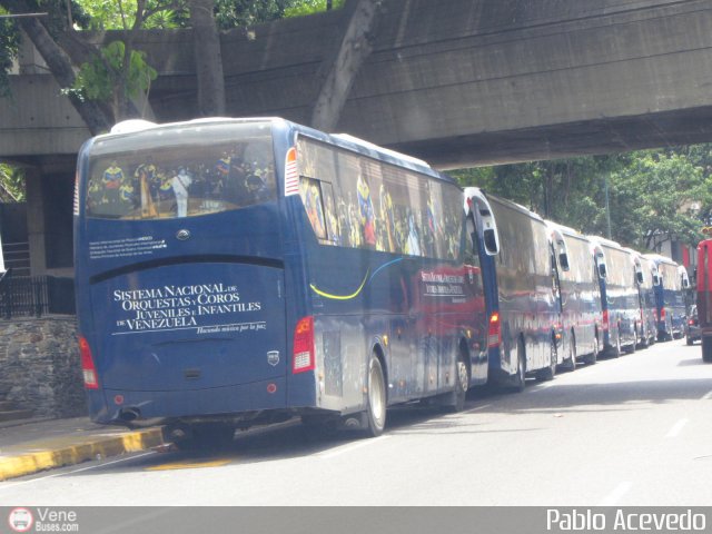 Garajes Paradas y Terminales Caracas por Pablo Acevedo