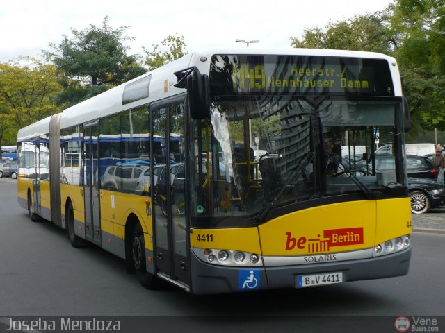 BVG - Berliner Verkehrsbetriebe BV4411 por Joseba Mendoza