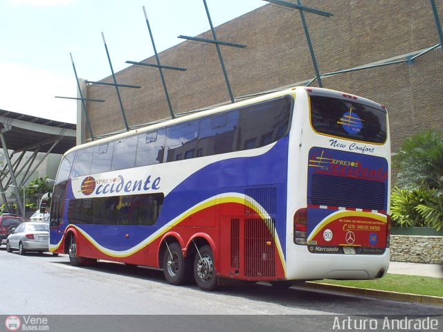 Expresos Occidente 076 por Arturo Andrade